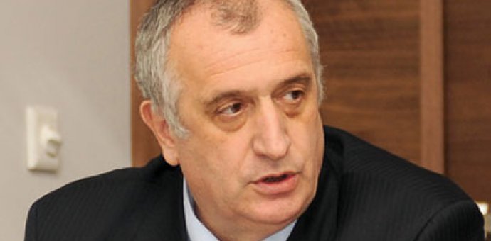 Bulatović na konferenciji u Skupštini Srbije: U Crnoj Gori korupcija široko rasprostranjena