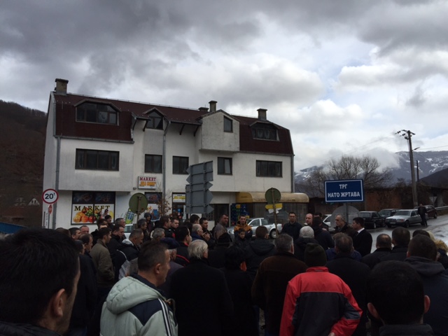 Postavljena tabla ,,Trg Nato žrtava” u organizaciji DNP i građana Murine (FOTO)