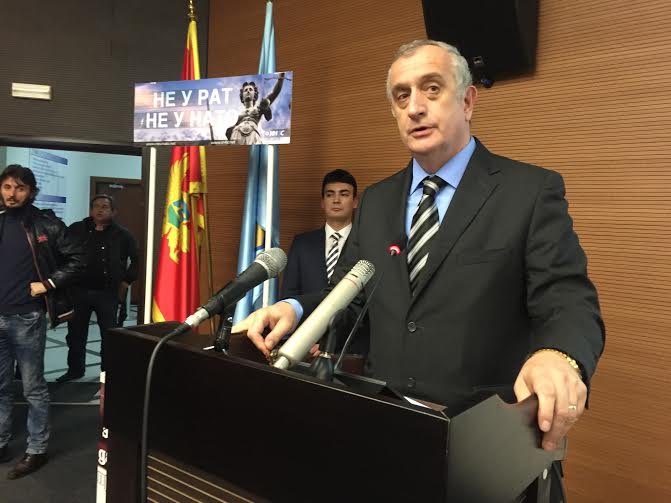 Bulatović: Rezolucija o ulasku u NATO je dolivanje ulja na vatru