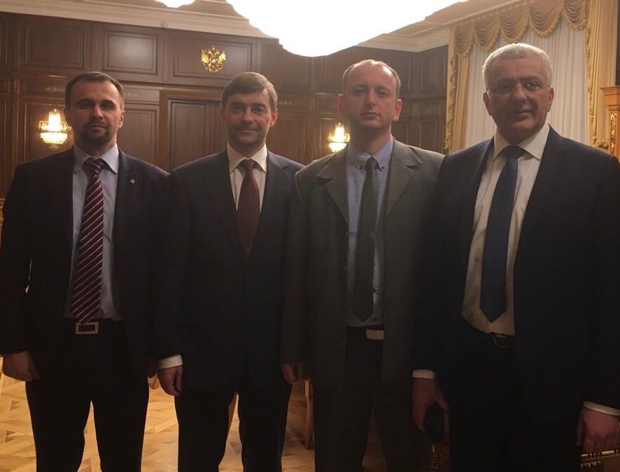 Lideri DF-a Mandić i Knežević u Moskvi razgovarali sa Željeznjakom