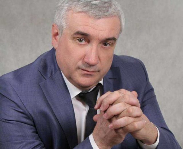 Knežević čestitao Radinoviću: Partija Rodina je izabrala pravog predstavnika naroda