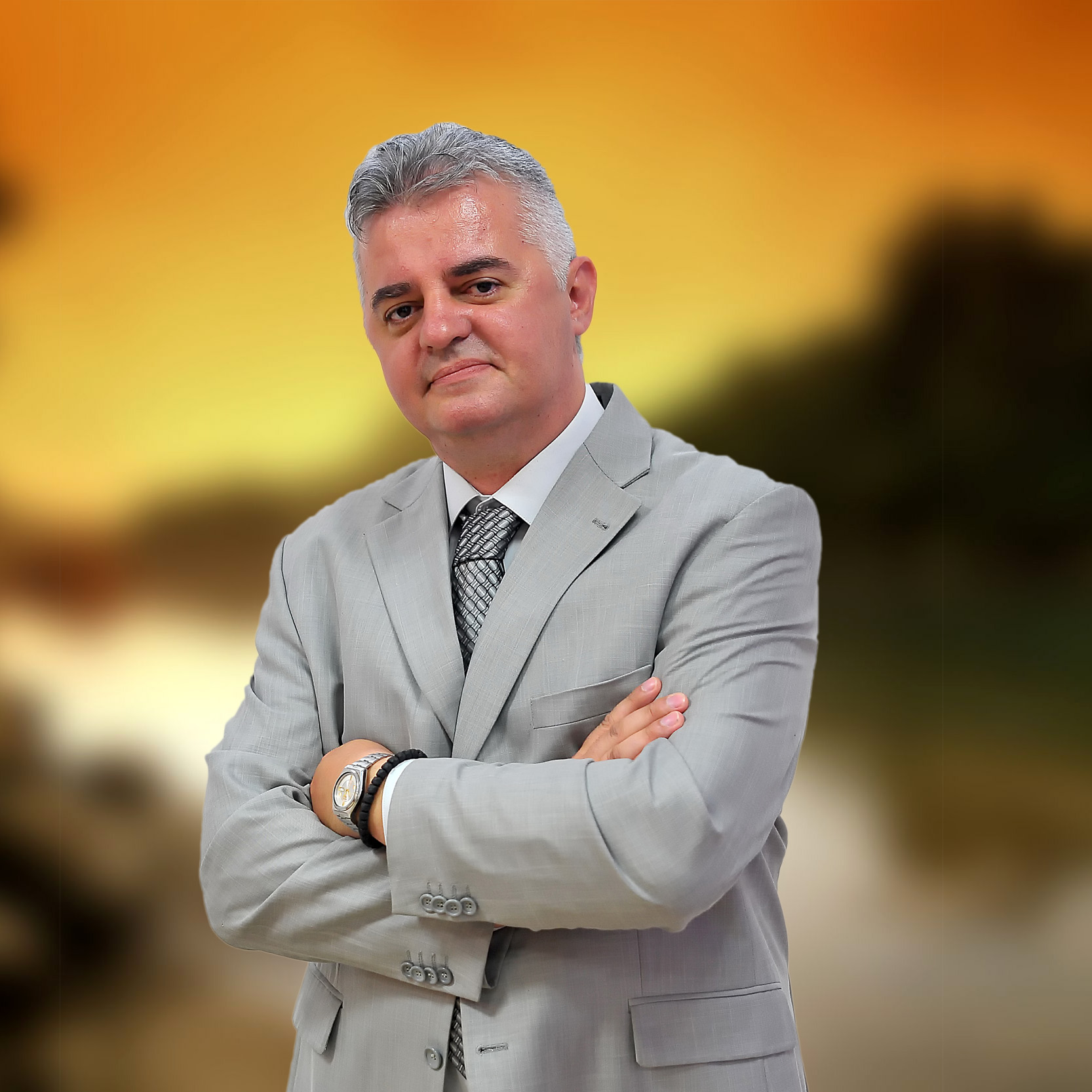ДРАГАН БОЈОВИЋ, носилац листе: „Народна коалиција – Часно за Даниловград – Демократска народна партија,  Социјалистичка народна партија, Југословенска комунистичка партија Црне Горе“