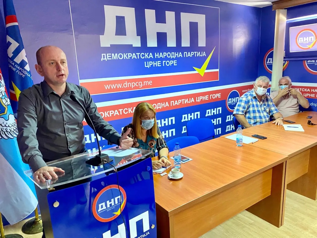 ДНП: Још није касно, позивамо опозицију да направимо једну листу